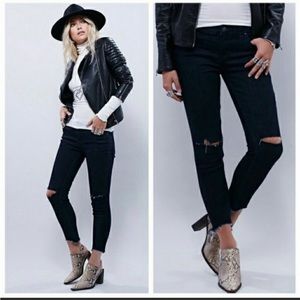 FP Free People Black Distressed Jeans